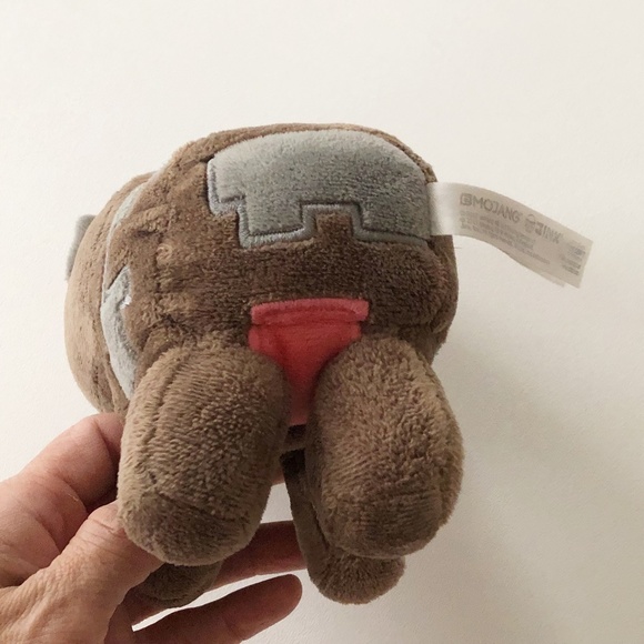 Authentic Jinx Minecraft 6” Baby Cow Plush Mojang Stuffed Animal Figure Clean! - Picture 6 of 9